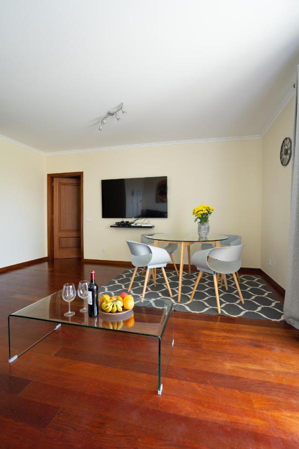 Ocean Breeze Apartment Canico  Bagian luar foto
