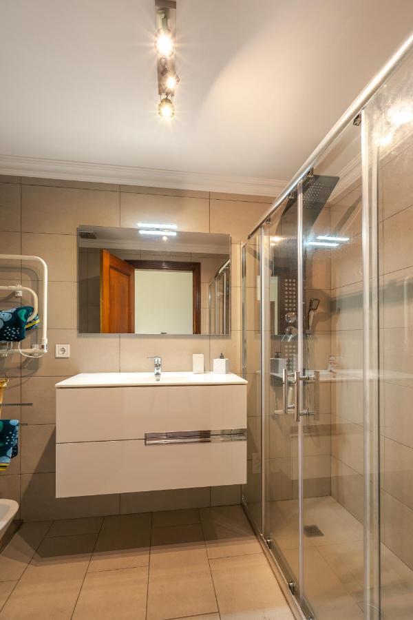Ocean Breeze Apartment Canico  Bagian luar foto